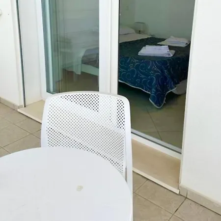 Bed & Breakfast View 3*